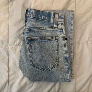 Abercrombie 90’s high rise Jean